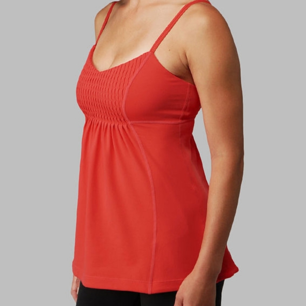 Lululemon red Fouette ballerina tank top